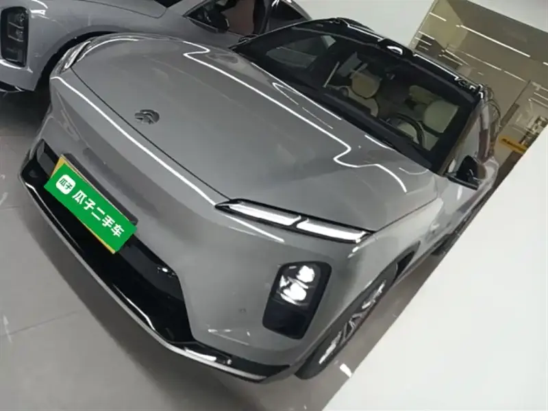 NIO ES6