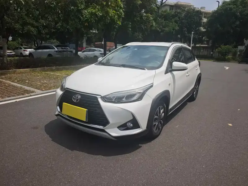 Toyota Yaris L