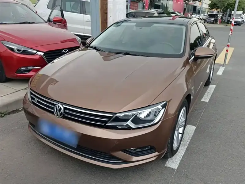 Volkswagen Lamando