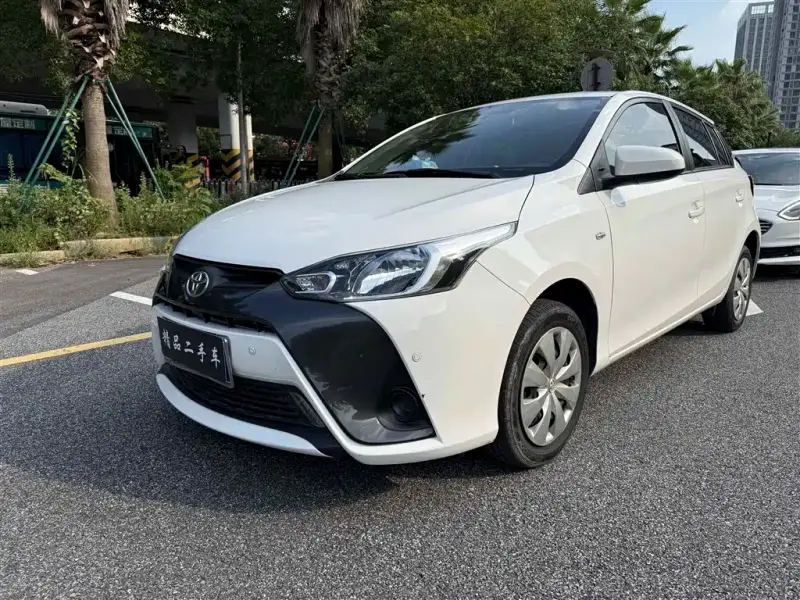 Toyota Yaris L