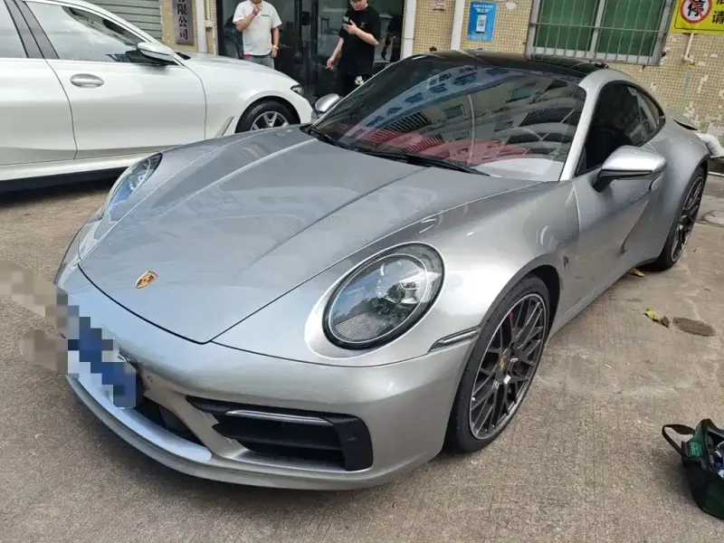 Porsche 911