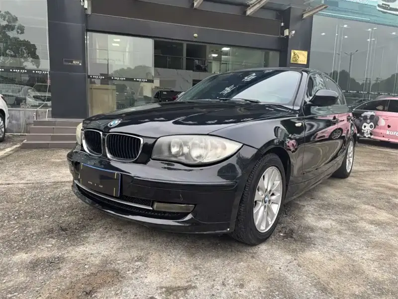 BMW 1 Series (Import)