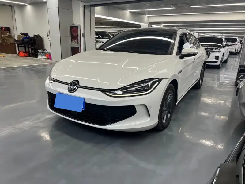 Volkswagen Lamando