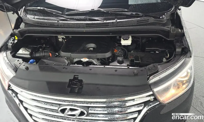 Hyundai H-1