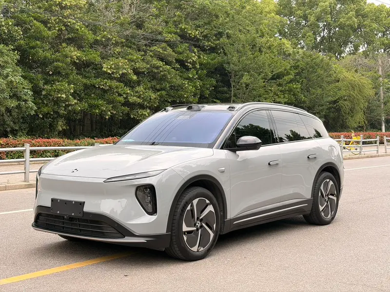 NIO ES6