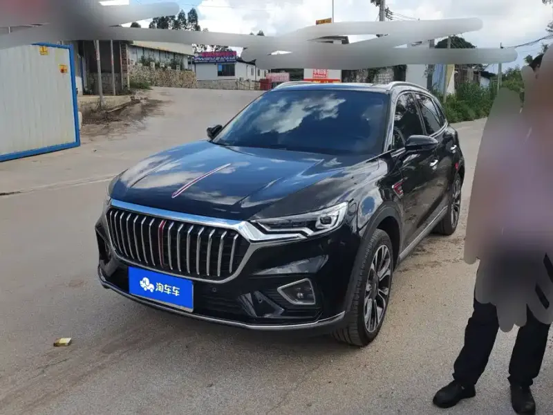 Hongqi HS5