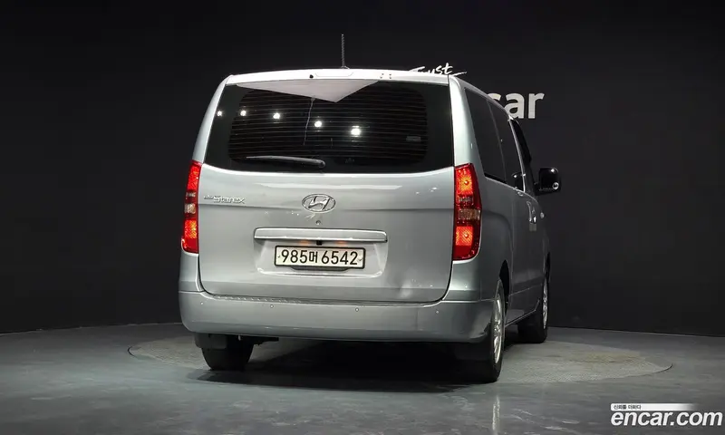 Hyundai H-1