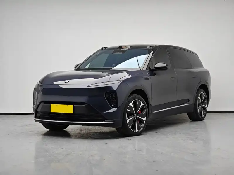 NIO ES8
