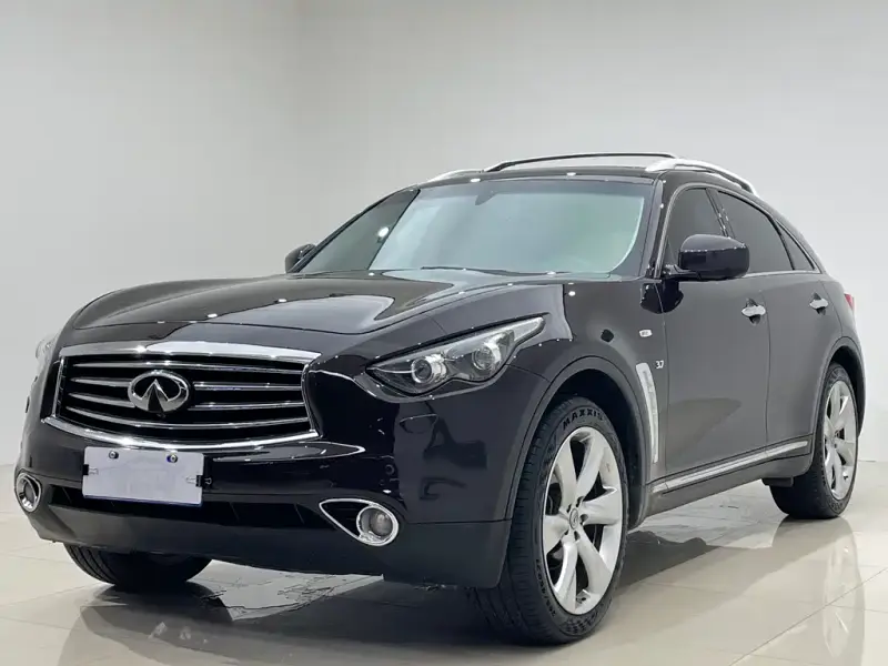 Infiniti QX70
