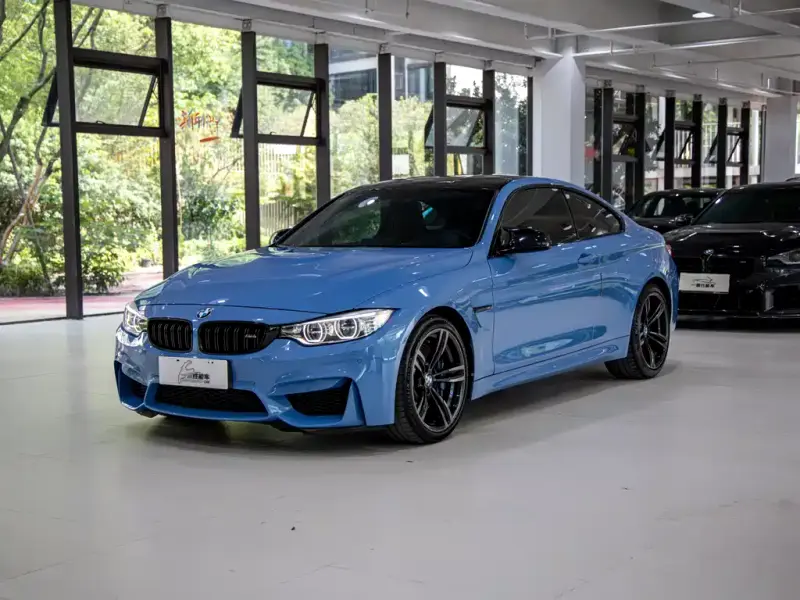 BMW M4