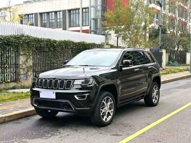 Jeep Grand Cherokee (Import)