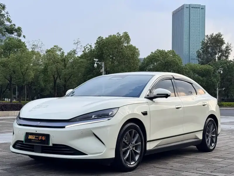 BYD Qin L