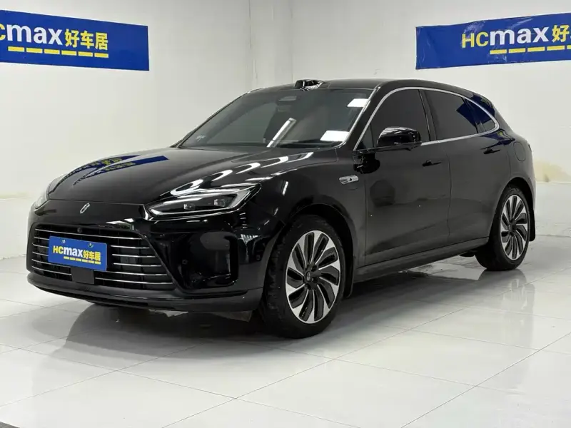 AITO M5