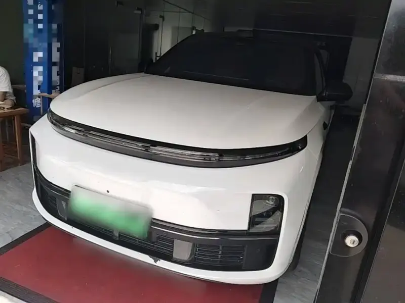 Li Auto L7