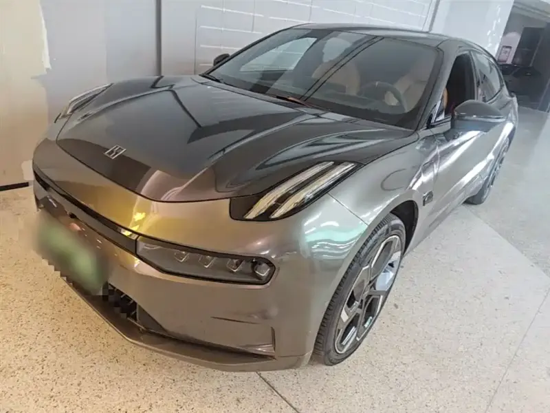 Zeekr 001