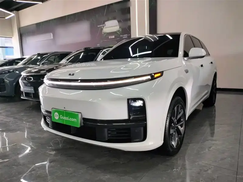 Li Auto L7