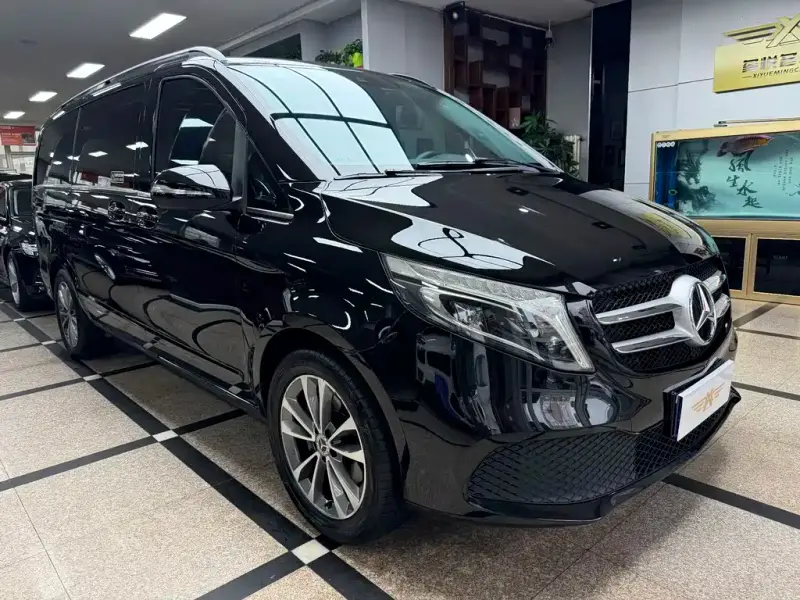 Mercedes-Benz V-Class