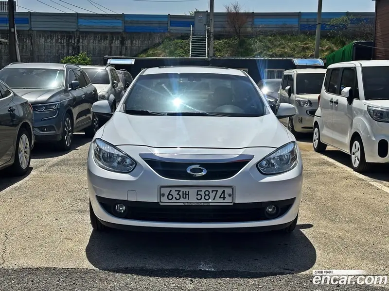 Renault-KoreaSamsung Fluence (SM3)
