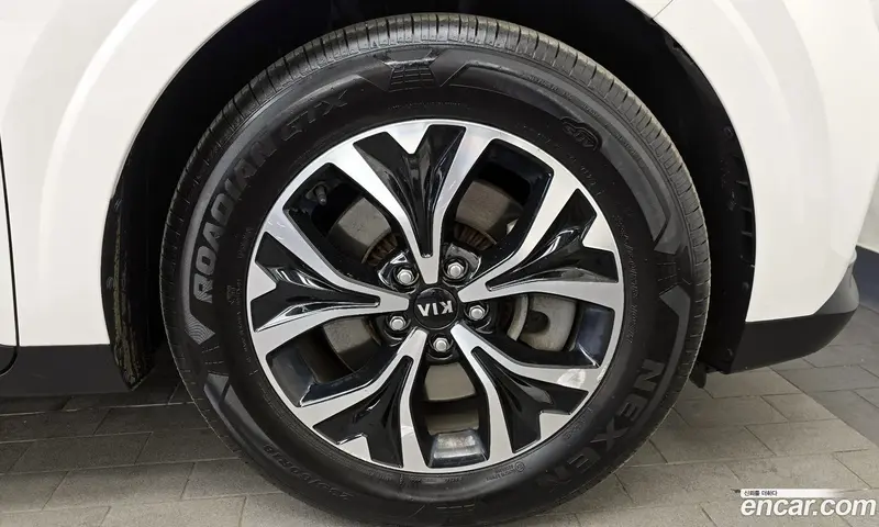 Kia Carnival (Canival)