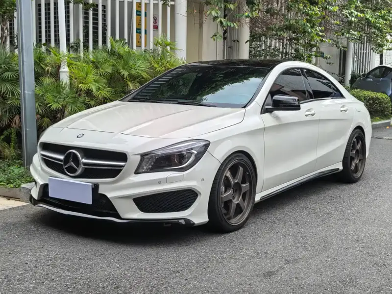 Mercedes-Benz CLA AMG
