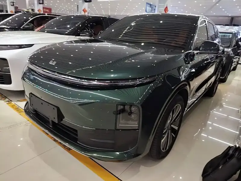 Li Auto L6
