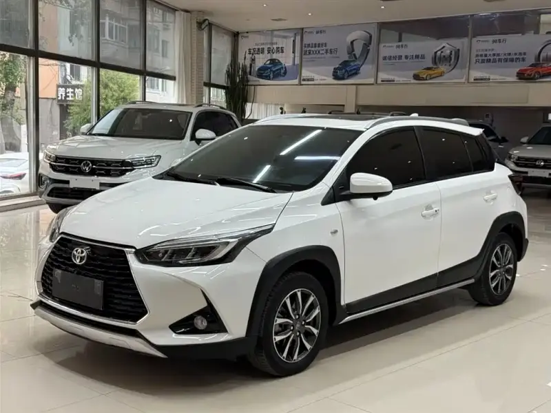 Toyota Yaris L