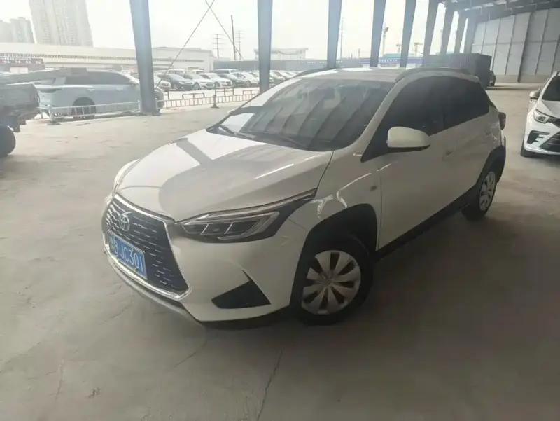 Toyota Yaris L