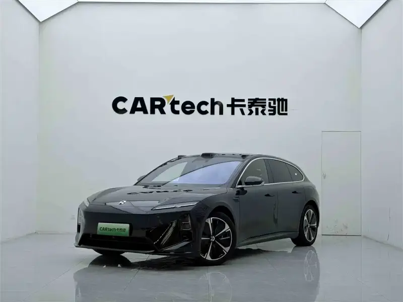 NIO ET5T