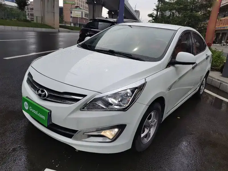 Hyundai Verna