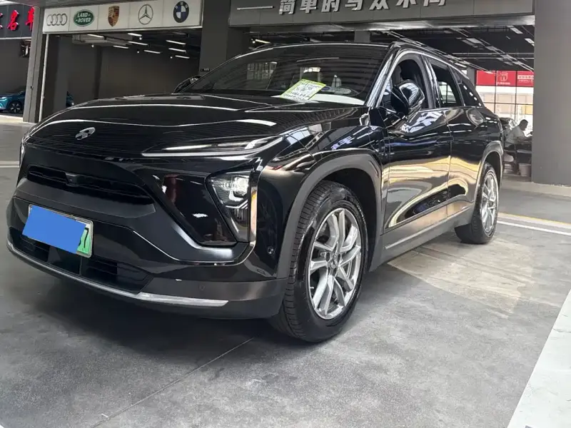 NIO ES6