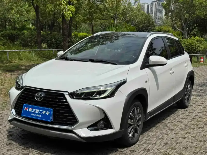 Toyota Yaris L