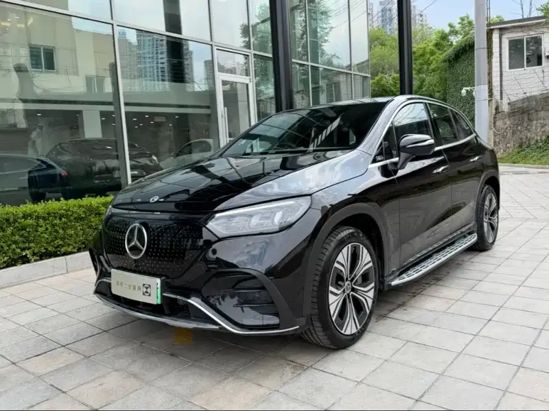 Mercedes-Benz EQE SUV