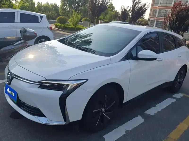 Buick Velite 6