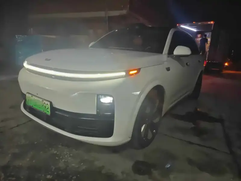 Li Auto L7