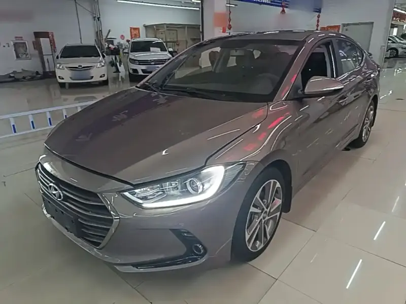 Hyundai Elantra