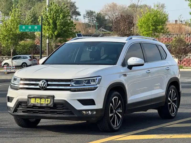 Volkswagen Tharu