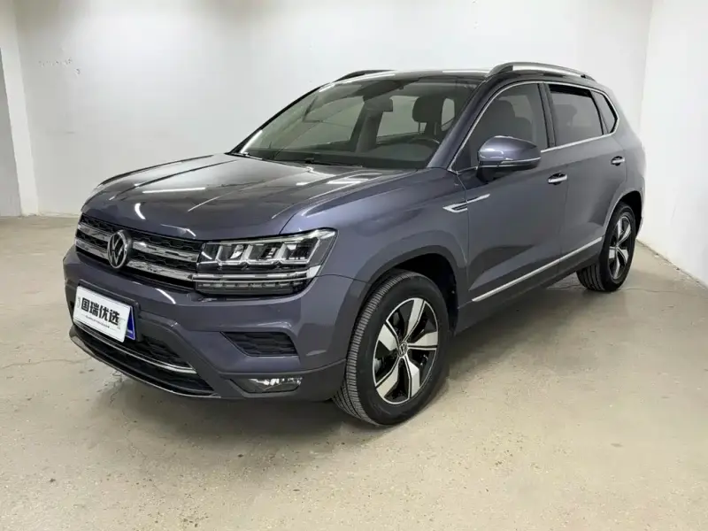 Volkswagen Tharu