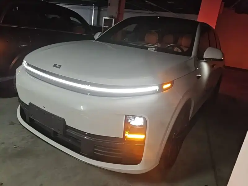 Li Auto L7