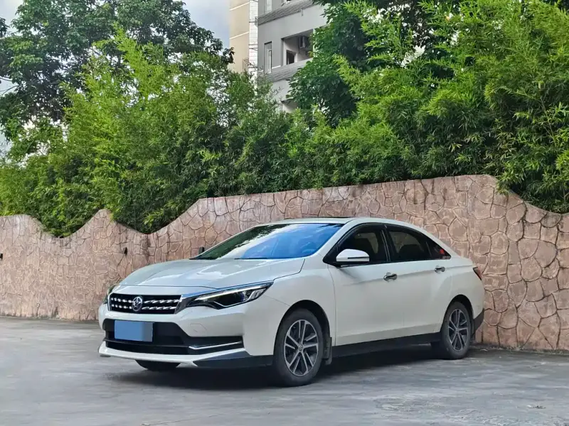 Venucia D60