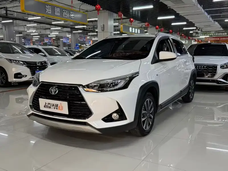 Toyota Yaris L