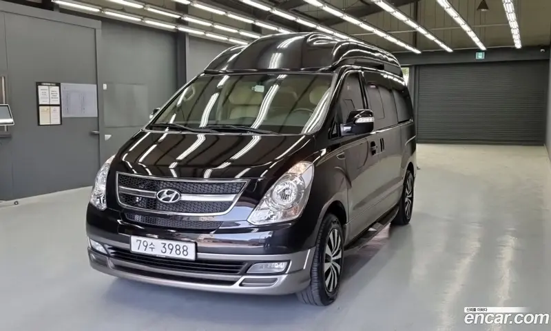Hyundai H-1 (Starex)