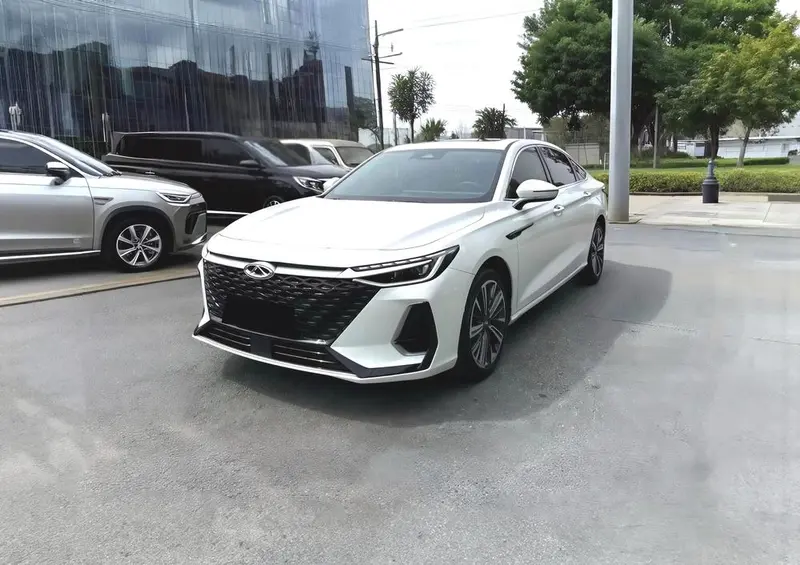 Chery Arrizo 8
