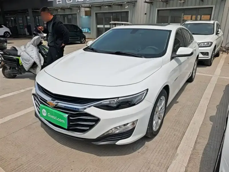 Chevrolet Malibu XL