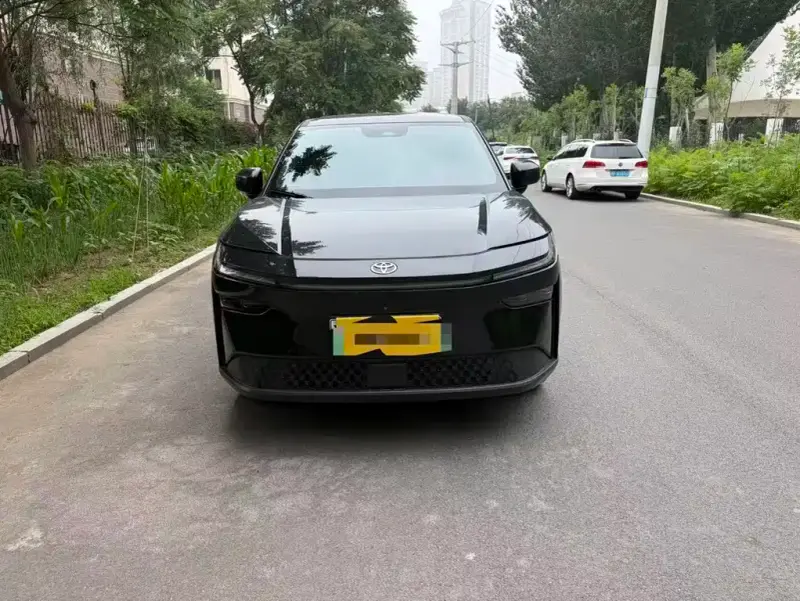 Toyota Bozhi 3X