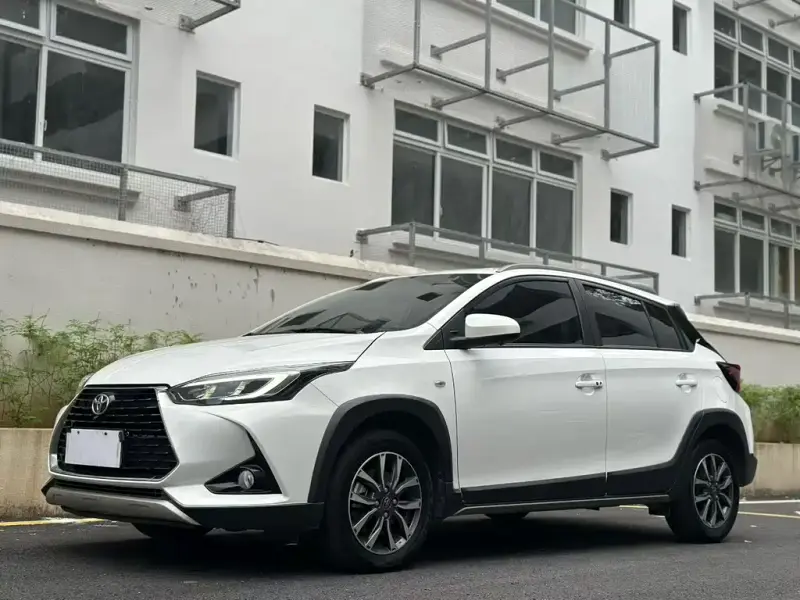 Toyota Yaris L
