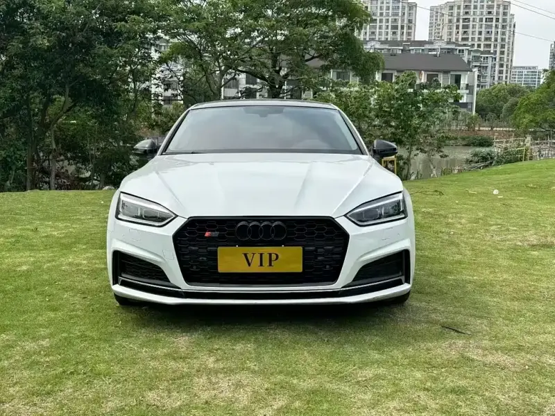 Audi A5 (Import)