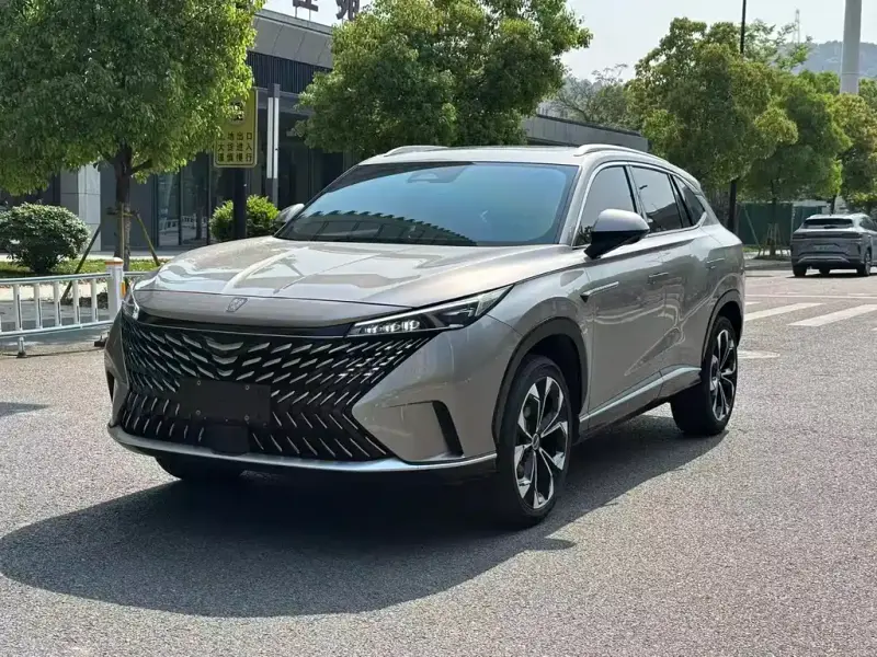 Roewe MG HS (RX5)
