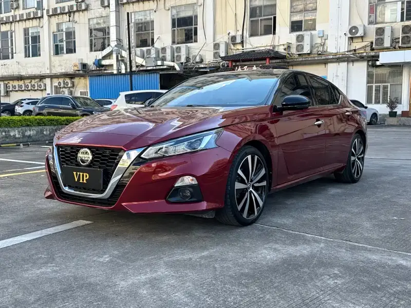 Nissan Teana