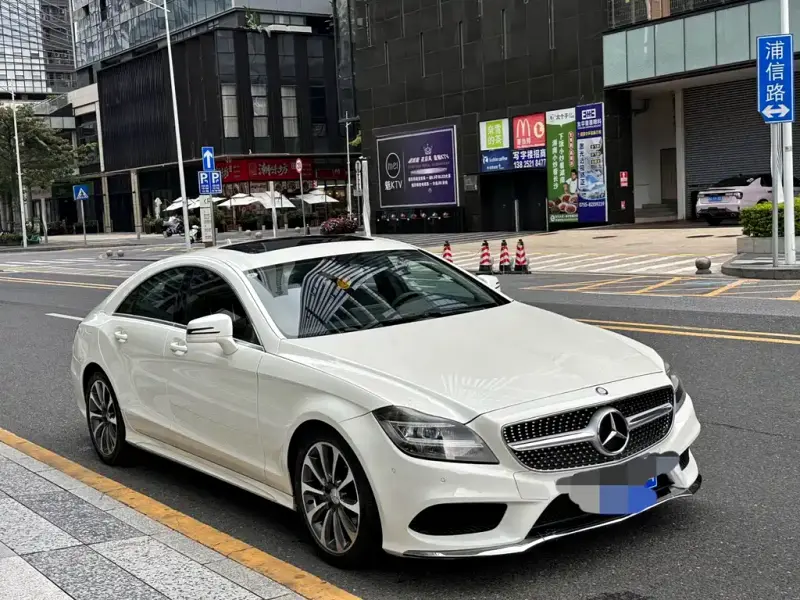 Mercedes-Benz CLS