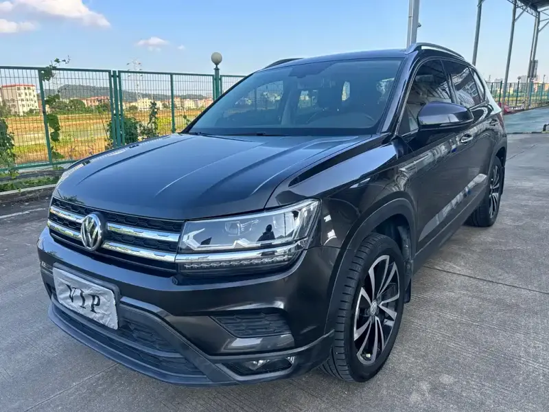 Volkswagen Tharu